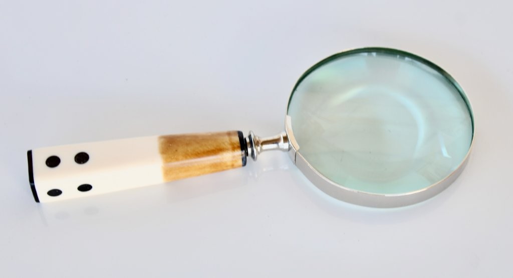 Silver Magnifying Glass Inlaid Dots